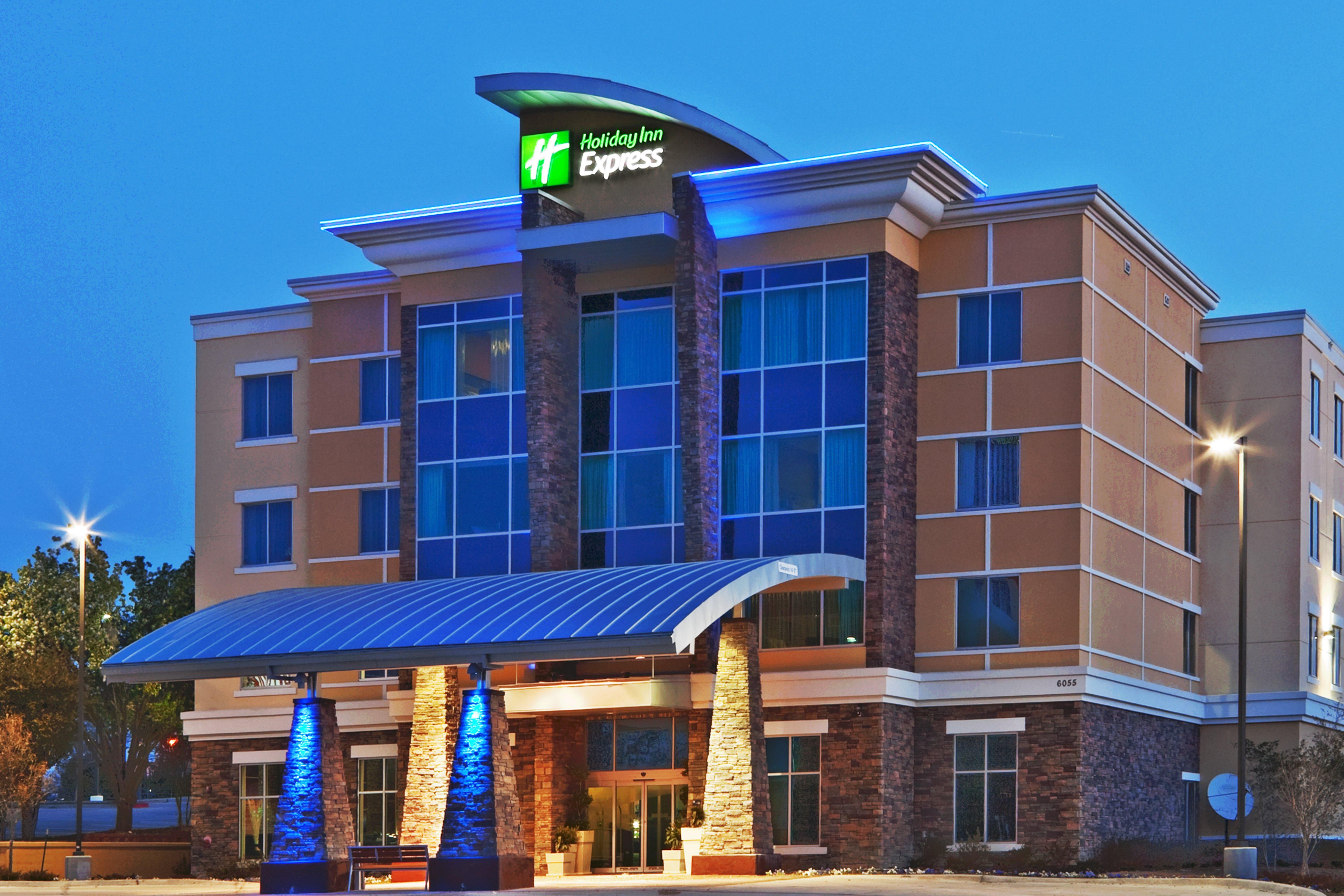 Doubletree By Hilton Dallas Near The Galleria Exterior photo