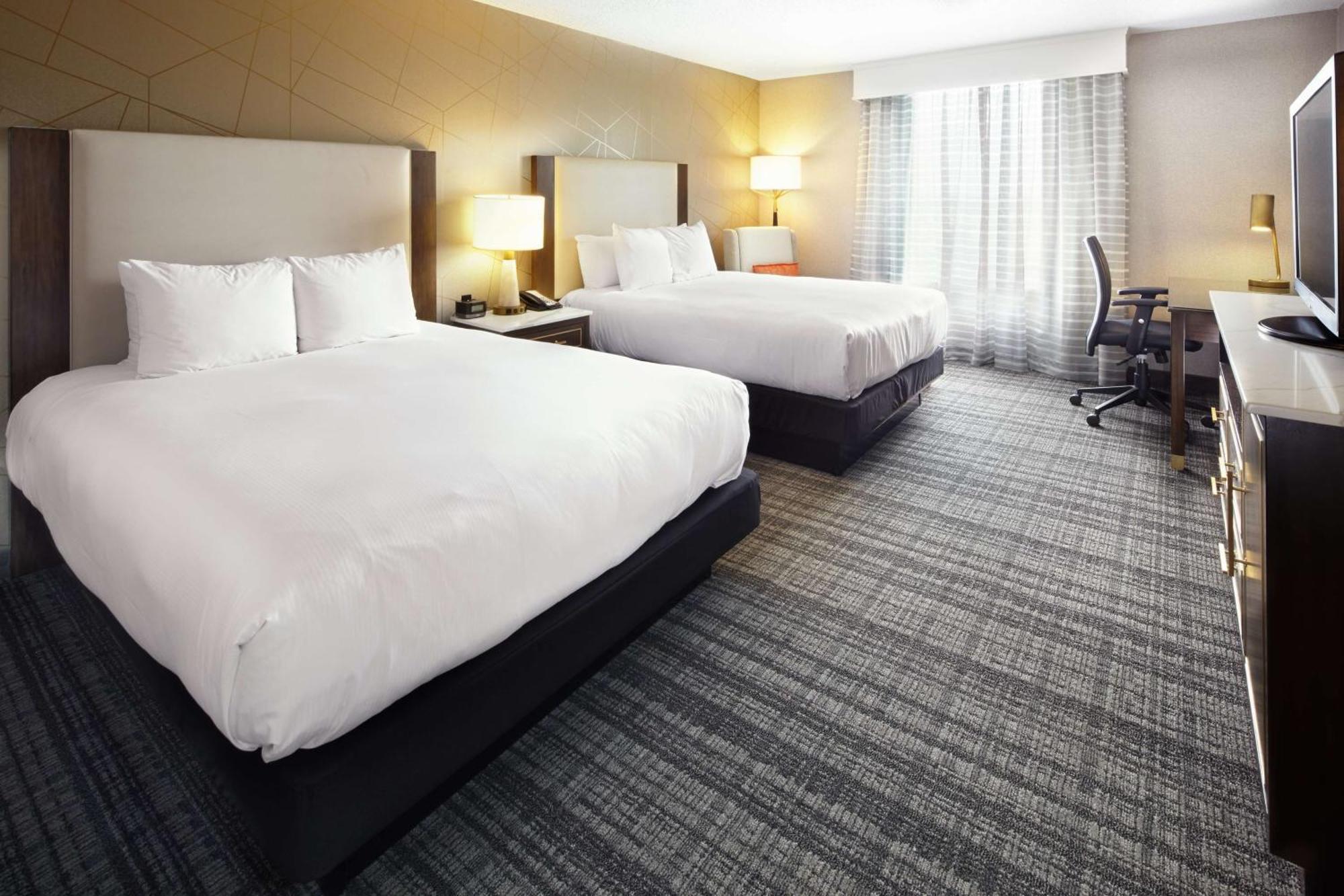 Doubletree By Hilton Dallas Near The Galleria Exterior photo